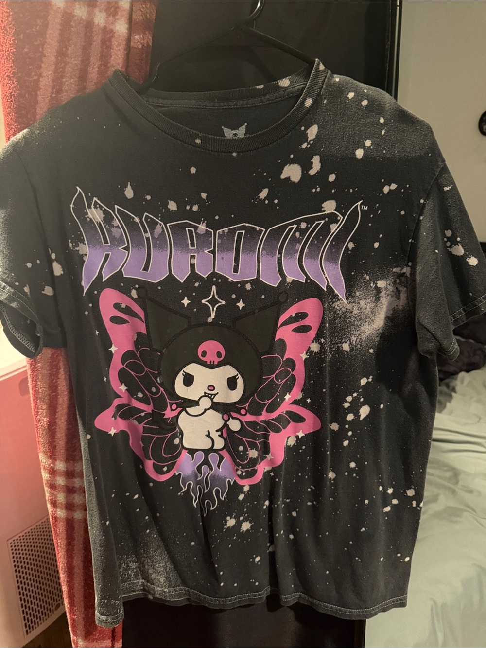 Womens Kuromi Tee - Black & Pink
